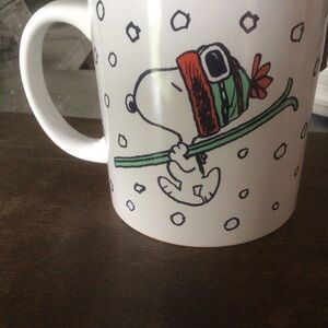Peanuts White Mug with Snoopy in Red & Green Ski Hat